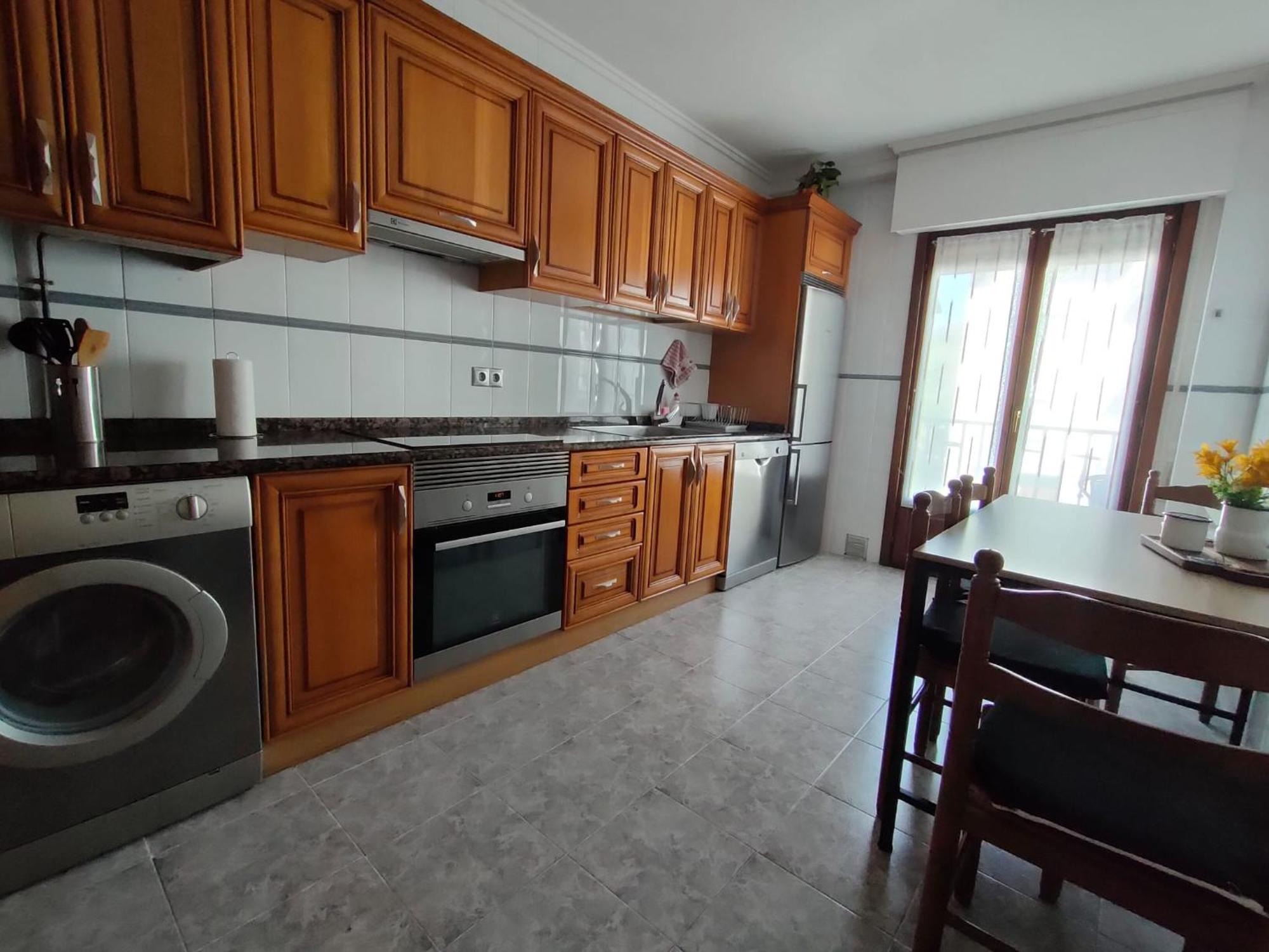 Pedroenea Apartamento Elizondo Exteriör bild